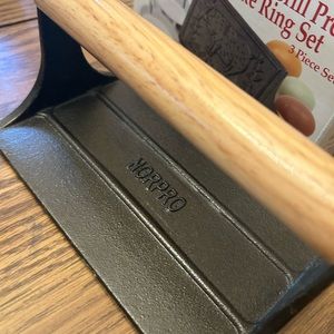 Norpro Cast Iron Bacon Press and Egg/Pancake Ring